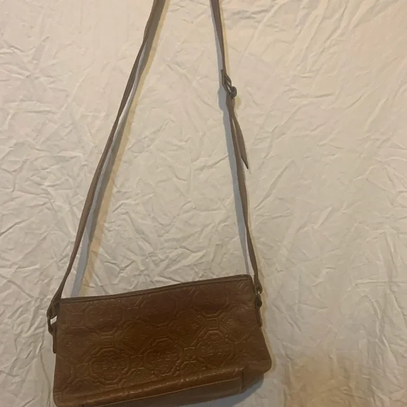 Liz Claiborne Tan Embossed Shoulder Bag - Picture 3 of 4